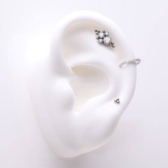 3 Pcs of Assorted Titanium Royal Bali Bauble Beaded Stud x Clicker Package - Picture 1 of 3